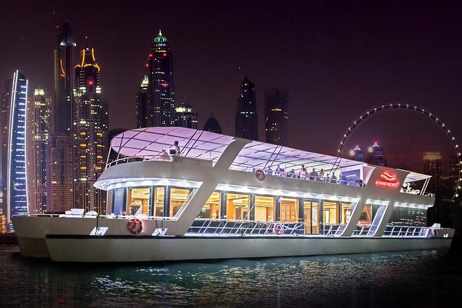 Dubai: Akşam Yemeği Eşliğinde Lüks Seyir ile Sınırsız İçki